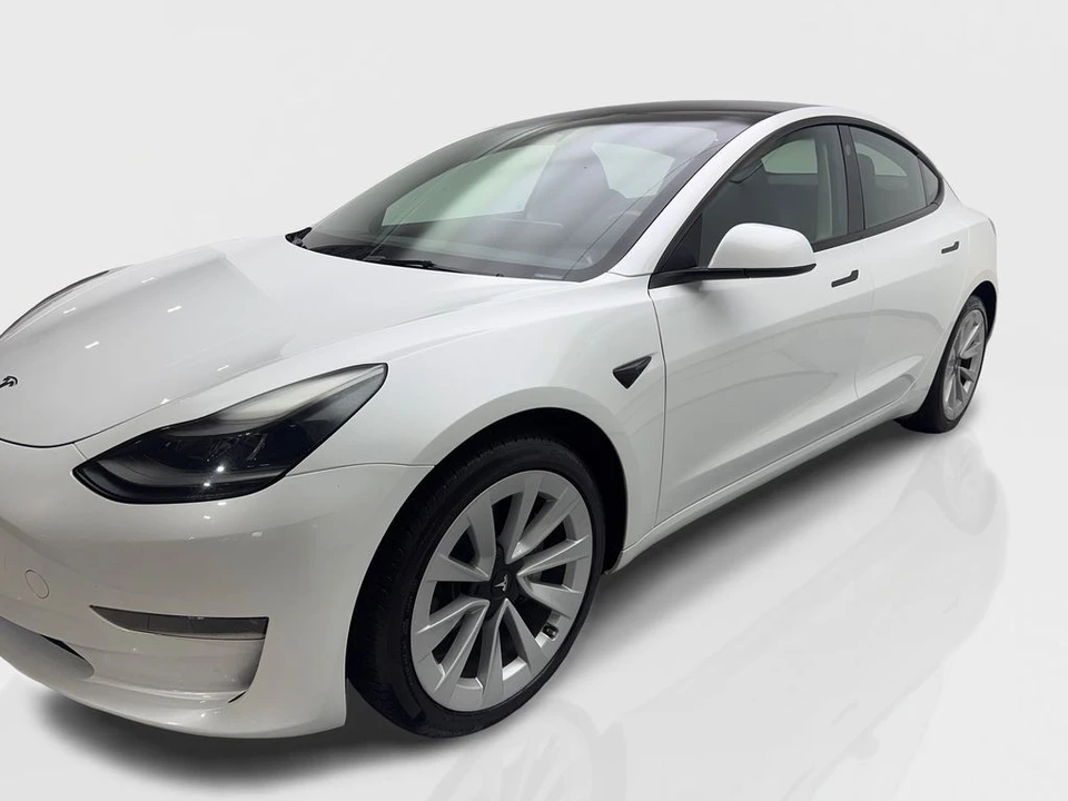 2023 Tesla Model 3 - Image 11 of 21