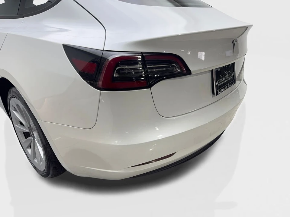 2023 Tesla Model 3 - Image 19 of 21