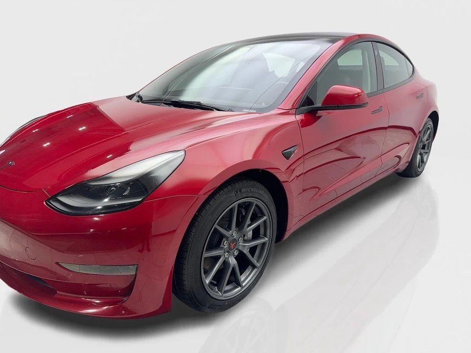 2023 Tesla Model 3 - Image 11 of 12