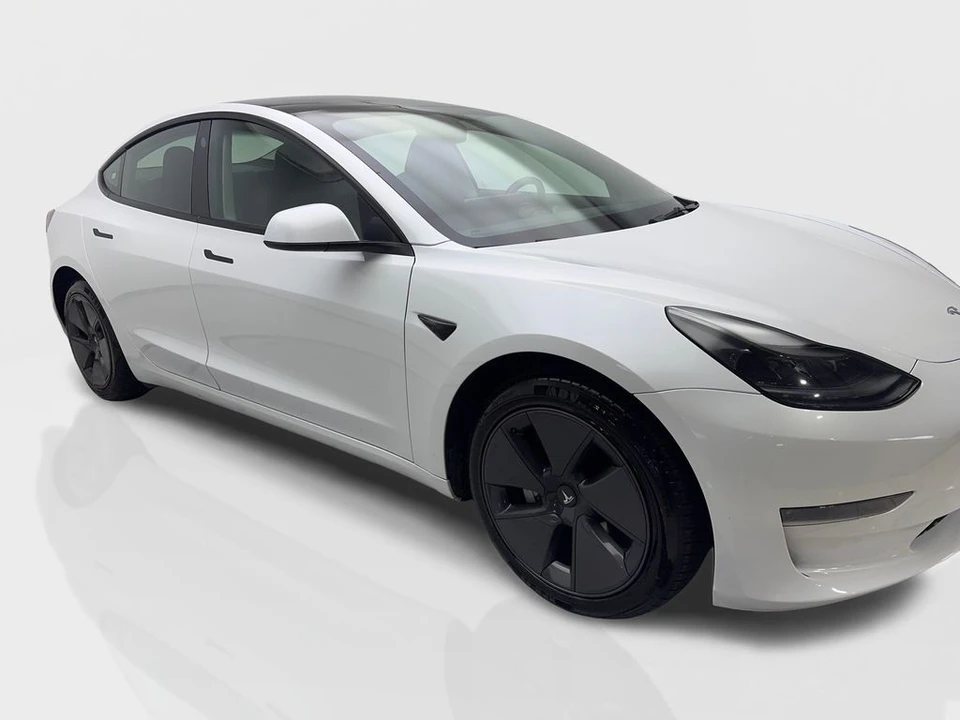 2023 Tesla Model 3 - Image 12 of 12