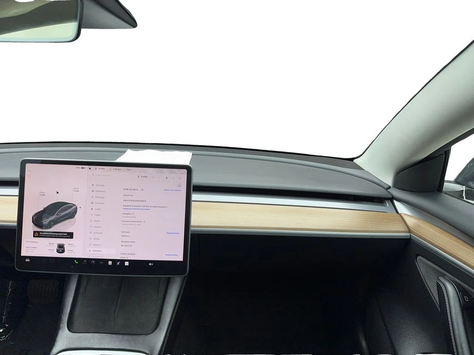 2023 Tesla Model S - Image 14 of 21