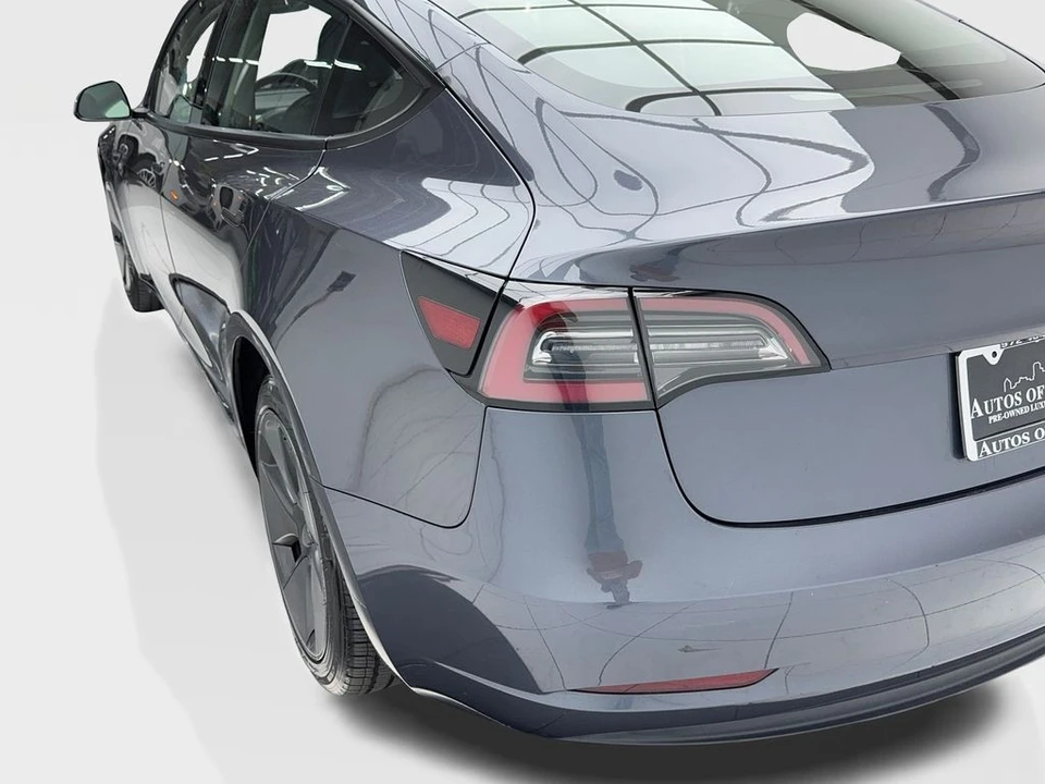 2023 Tesla Model S - Image 5 of 21