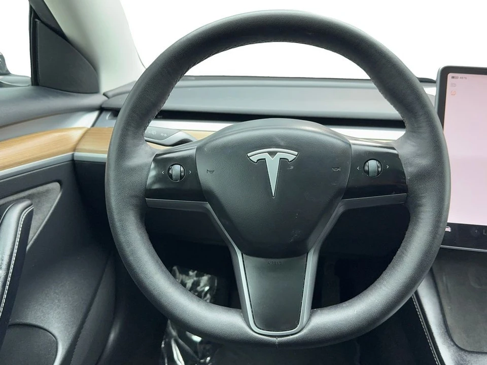 2023 Tesla Model S - Image 7 of 21