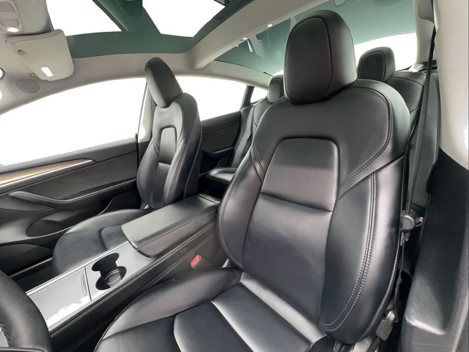 2023 Tesla Model S - Image 19 of 21