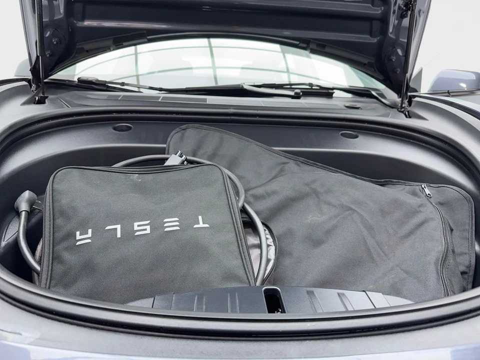2023 Tesla Model S - Image 13 of 21