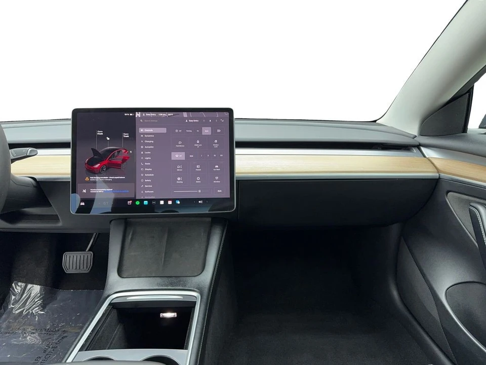 2023 Tesla Model S - Image 18 of 21