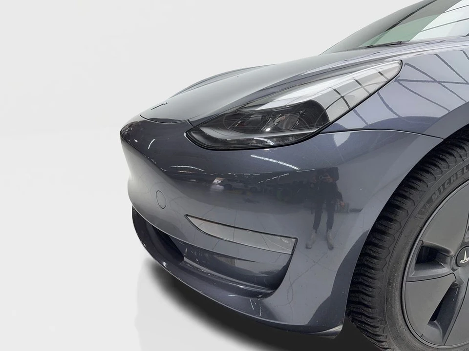 2023 Tesla Model S - Image 5 of 21
