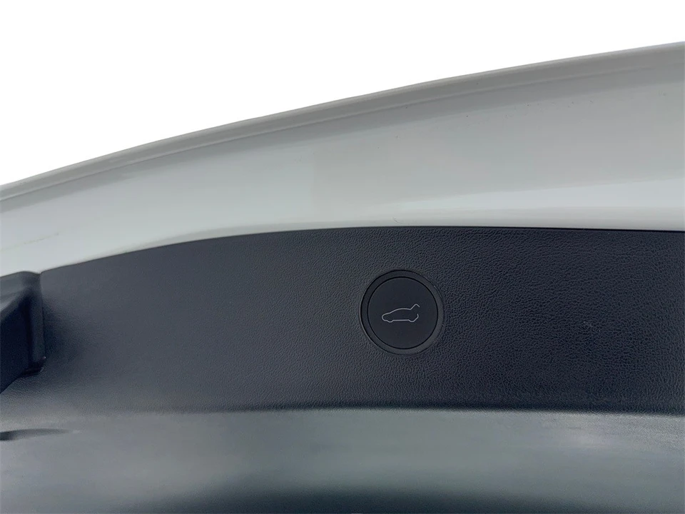 2023 Tesla Model 3 - Image 16 of 21
