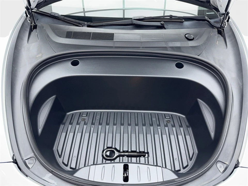 2023 Tesla Model 3 - Image 13 of 21