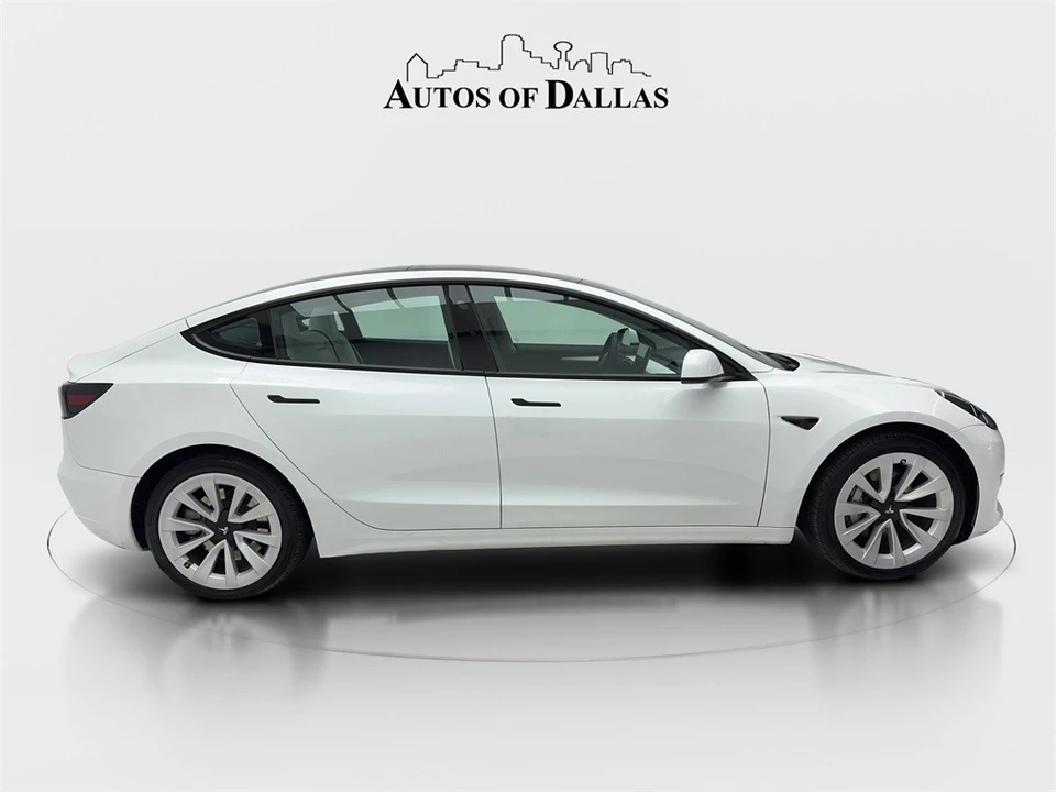 2023 Tesla Model 3 - Image 9 of 21