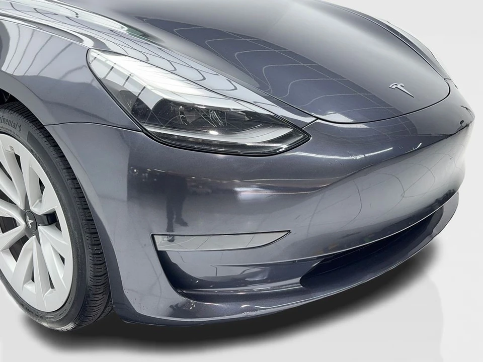 2023 Tesla Model 3 - Image 3 of 12