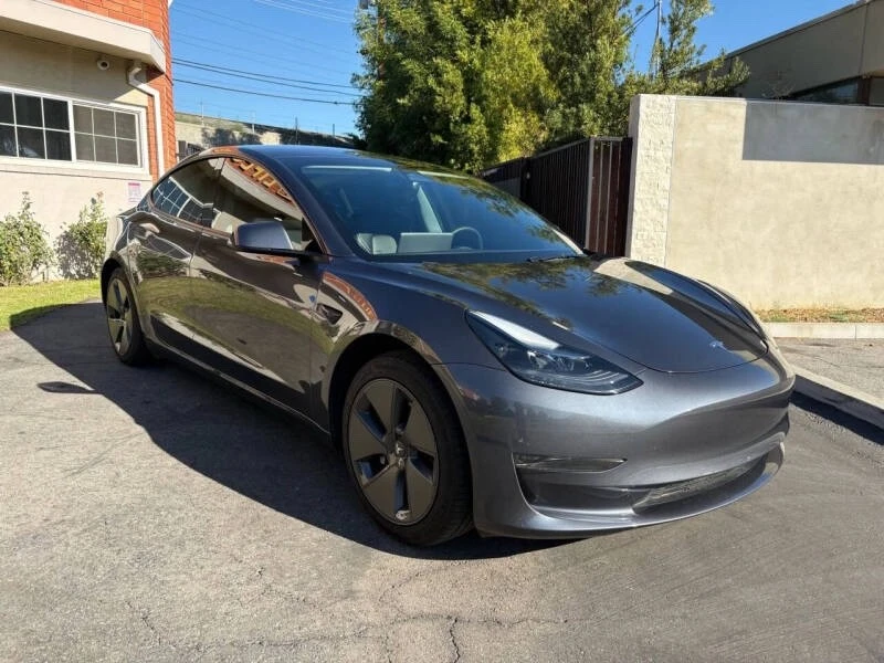 2023 Tesla Model 3 - Image 8 of 21