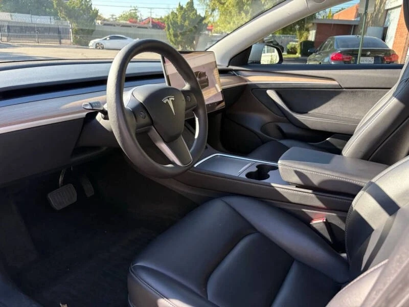 2023 Tesla Model 3 - Image 11 of 17