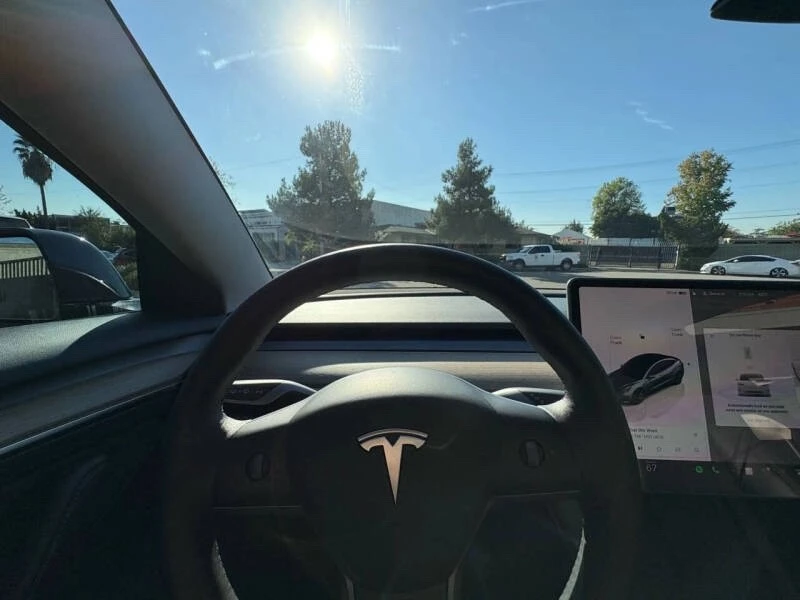 2023 Tesla Model 3 - Image 12 of 17