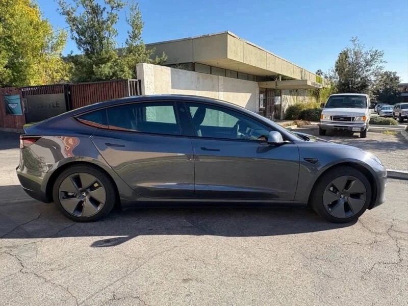 2023 Tesla Model 3 - Image 7 of 21