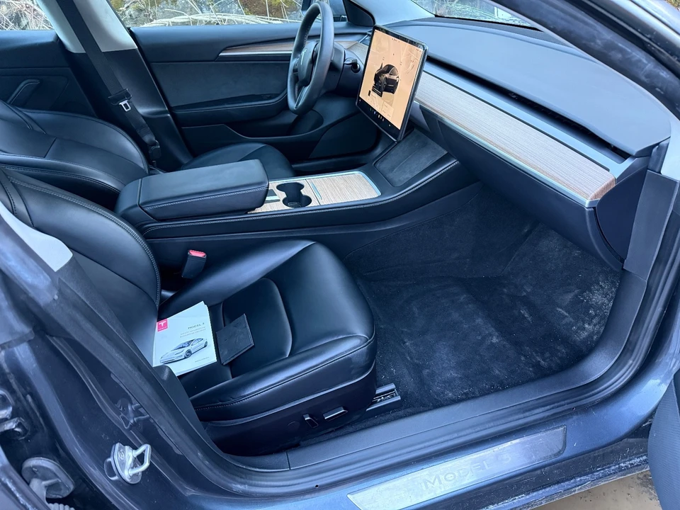 2023 Tesla Model 3 - Image 17 of 21