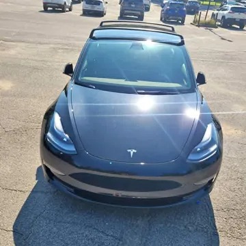 2023 Tesla Model 3 Standard Range Plus