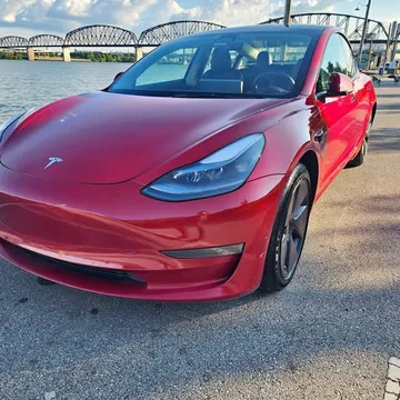 2023 Tesla Model 3 RWD