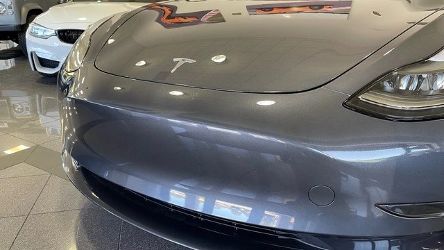 2023 Tesla Model 3 Performance - Image 11 of 21