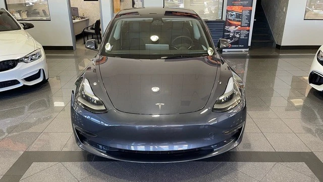 2023 Tesla Model 3 Performance - Image 9 of 21