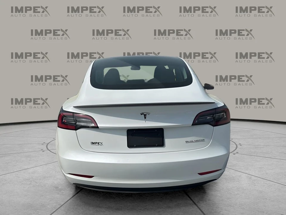 2023 Tesla Model 3 Performance - Image 4 of 21