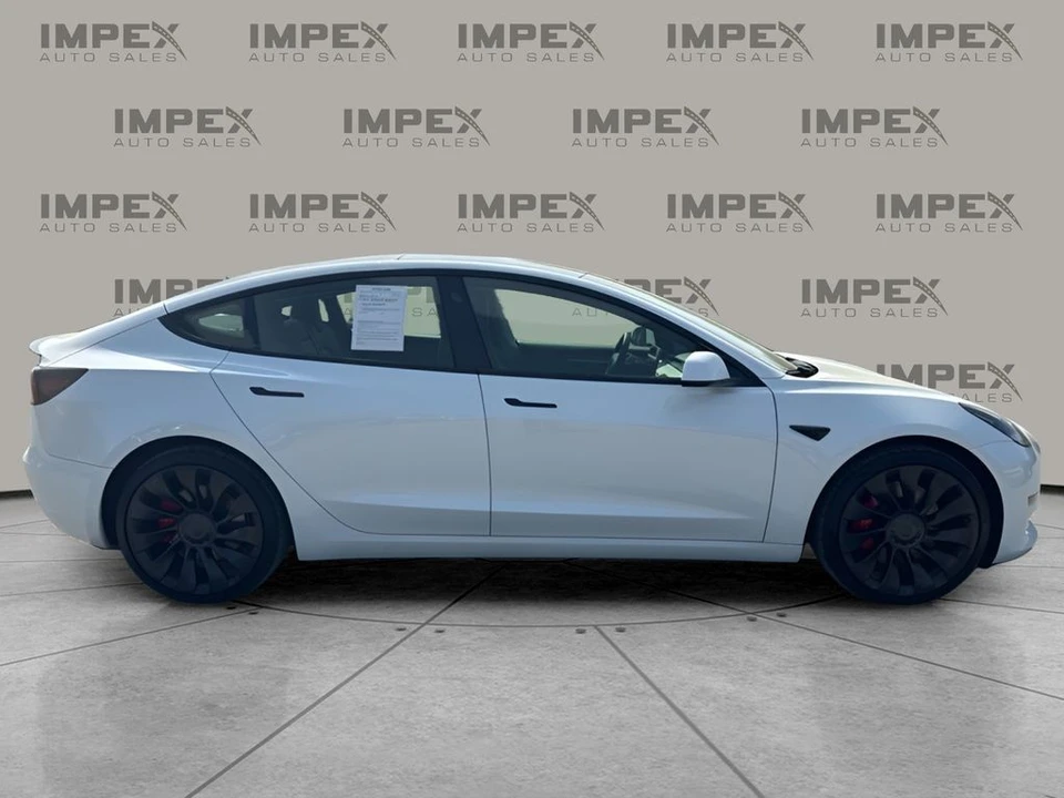 2023 Tesla Model 3 Performance - Image 6 of 21