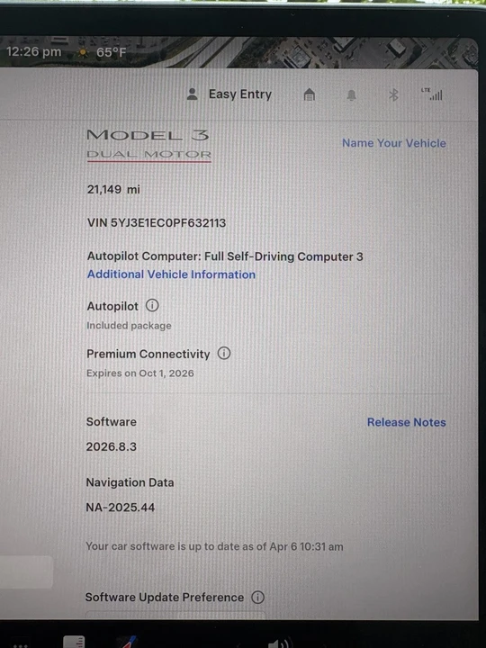 2023 Tesla Model 3 Performance - Image 17 of 18