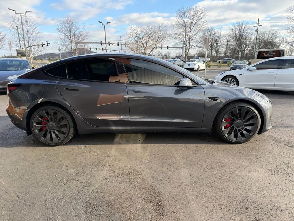 2023 Tesla Model 3 Performance - Image 4 of 16