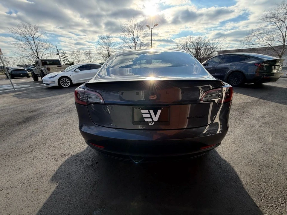 2023 Tesla Model 3 Performance - Image 6 of 16