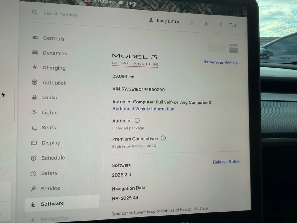 2023 Tesla Model 3 Performance - Image 15 of 16