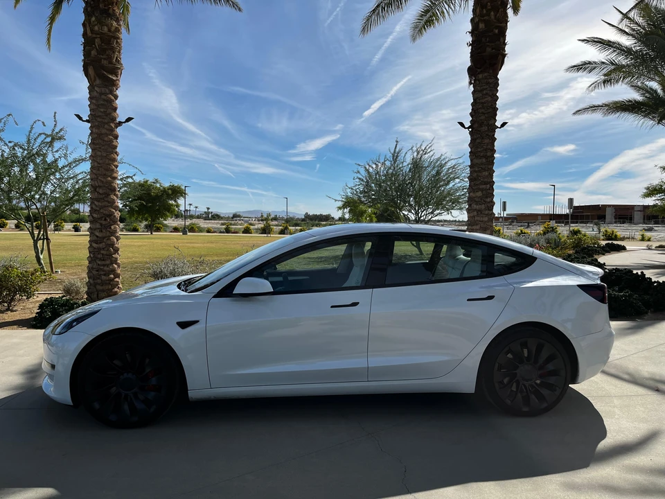 2023 Tesla Model 3 Performance - Image 31 of 31