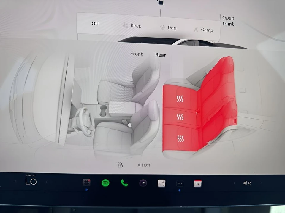 2023 Tesla Model 3 Performance - Image 14 of 21