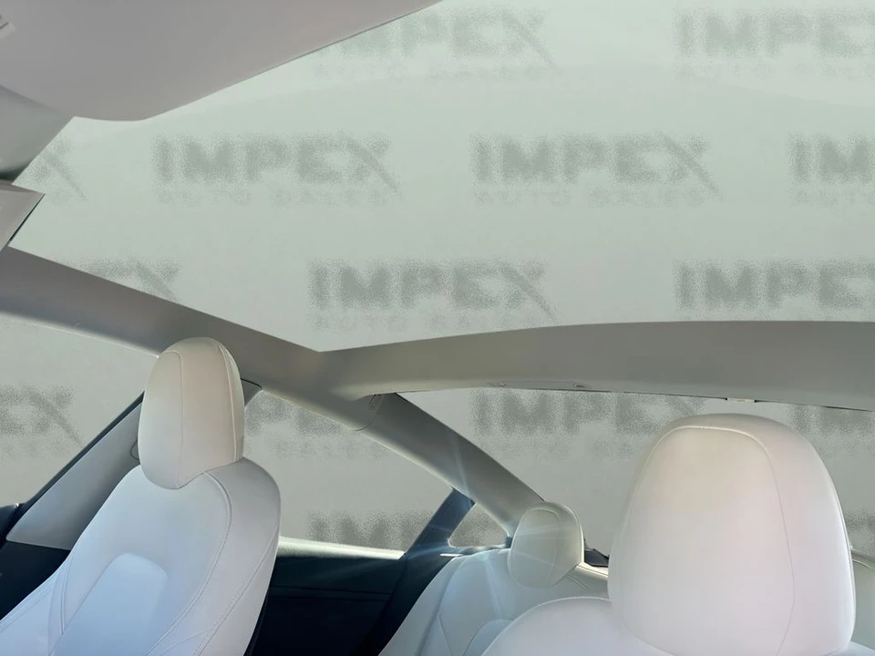 2023 Tesla Model 3 Performance - Image 11 of 21