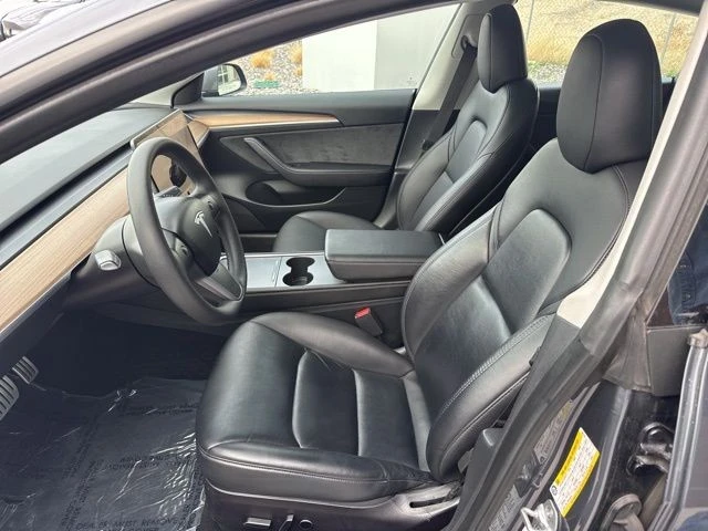 2023 Tesla Model 3 Performance - Image 13 of 21