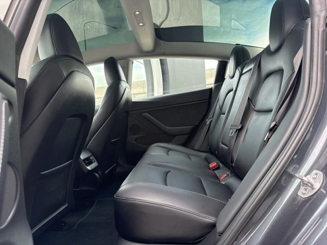 2023 Tesla Model 3 Performance - Image 16 of 21
