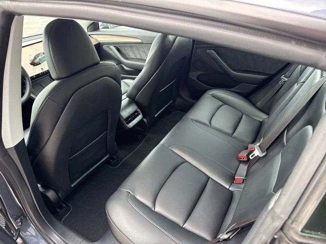 2023 Tesla Model 3 Performance - Image 15 of 21