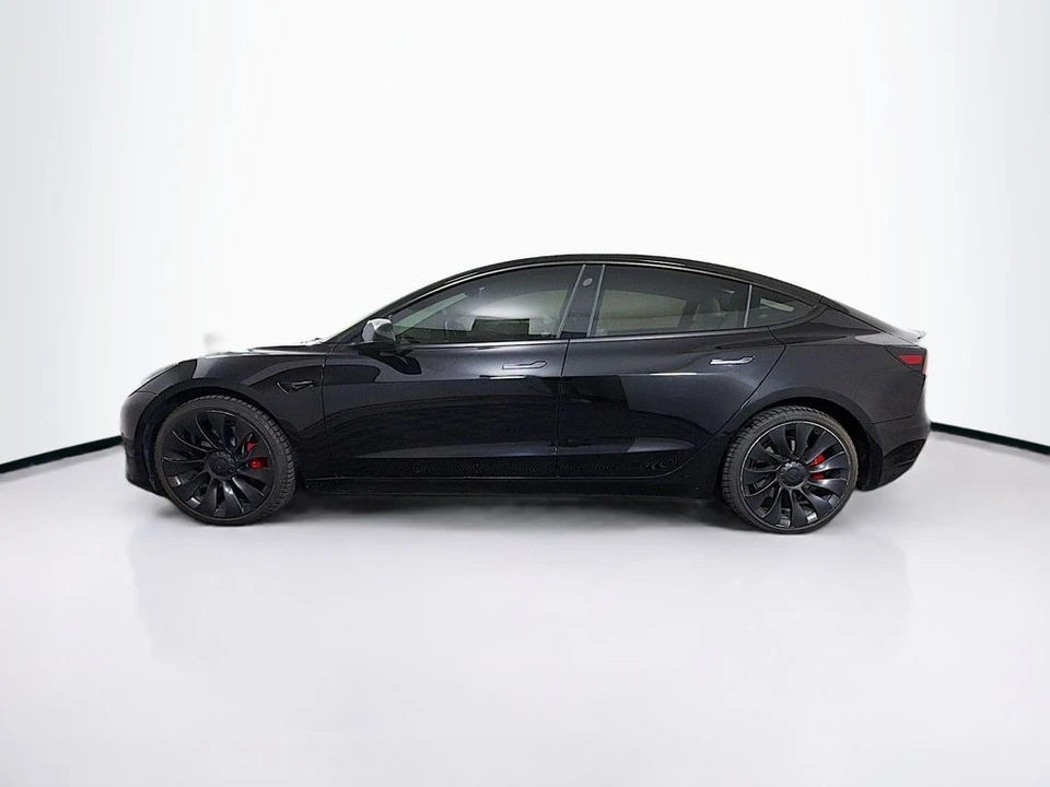 2023 Tesla Model 3 Performance - Image 4 of 21