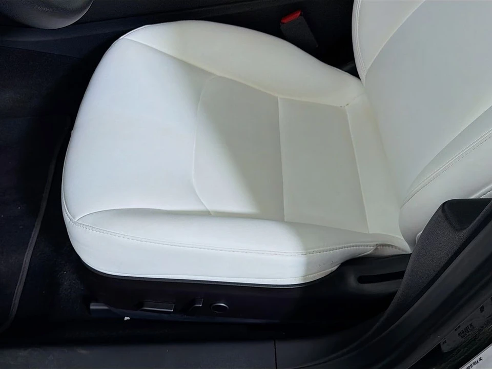 2023 Tesla Model 3 Performance - Image 21 of 21