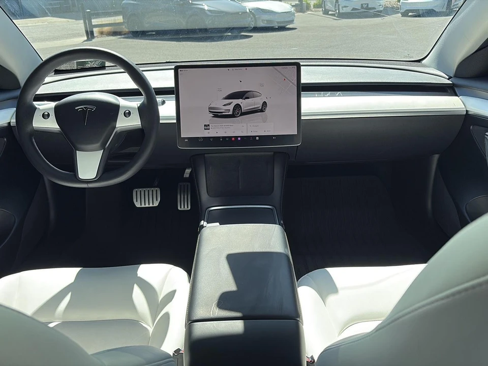 2023 Tesla Model 3 Performance - Image 21 of 21