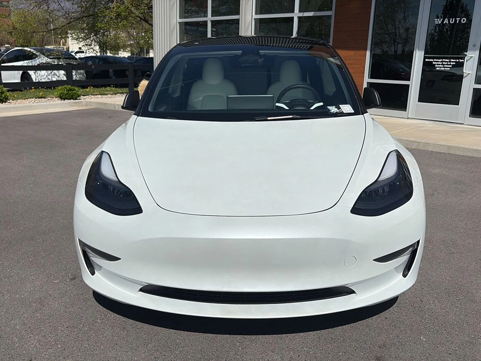 2023 Tesla Model 3 Performance - Image 3 of 21