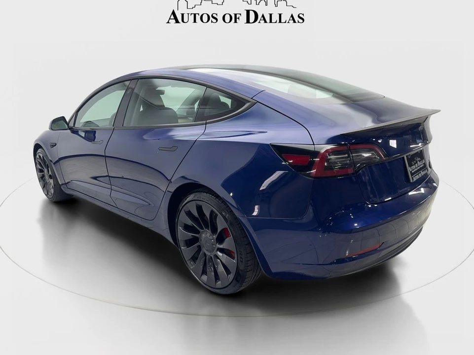 2023 Tesla Model 3 Performance - Image 9 of 21