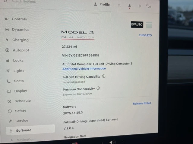 2023 Tesla Model 3 Performance - Image 12 of 21