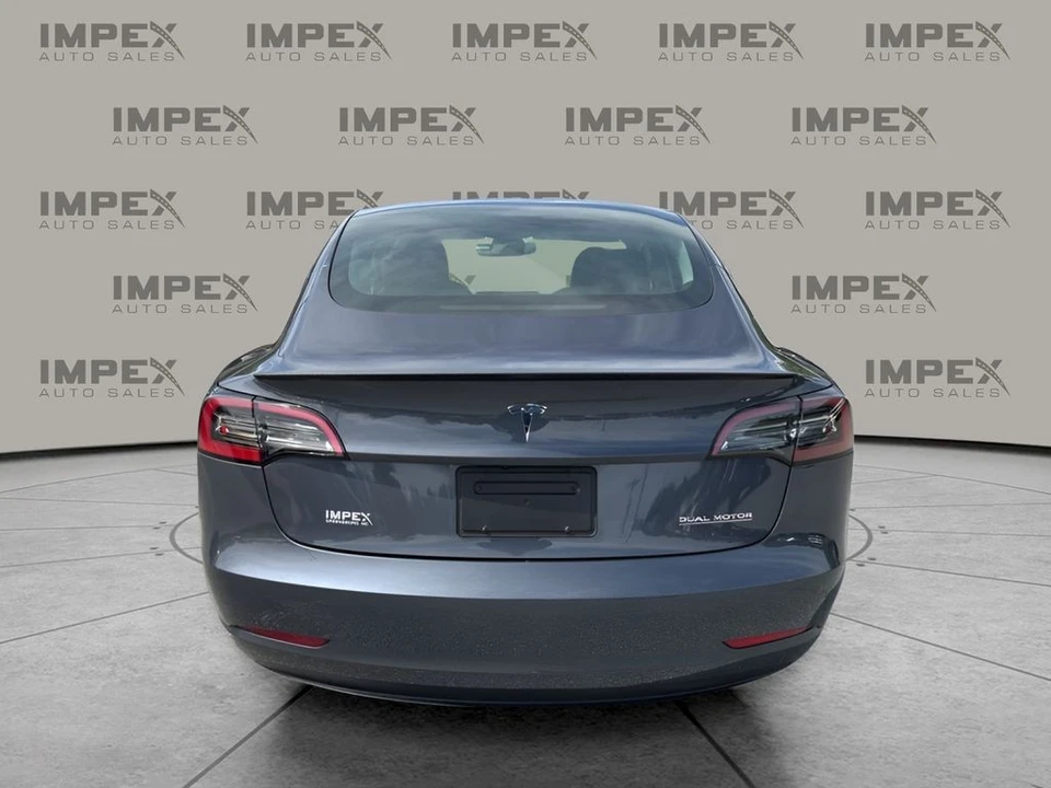 2023 Tesla Model 3 Performance - Image 4 of 31