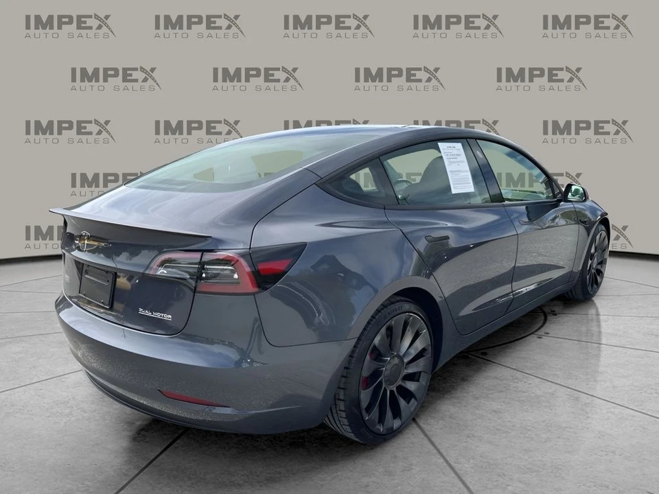 2023 Tesla Model 3 Performance - Image 5 of 31