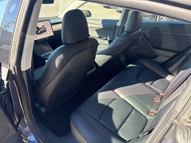 2023 Tesla Model 3 Performance - Image 17 of 21