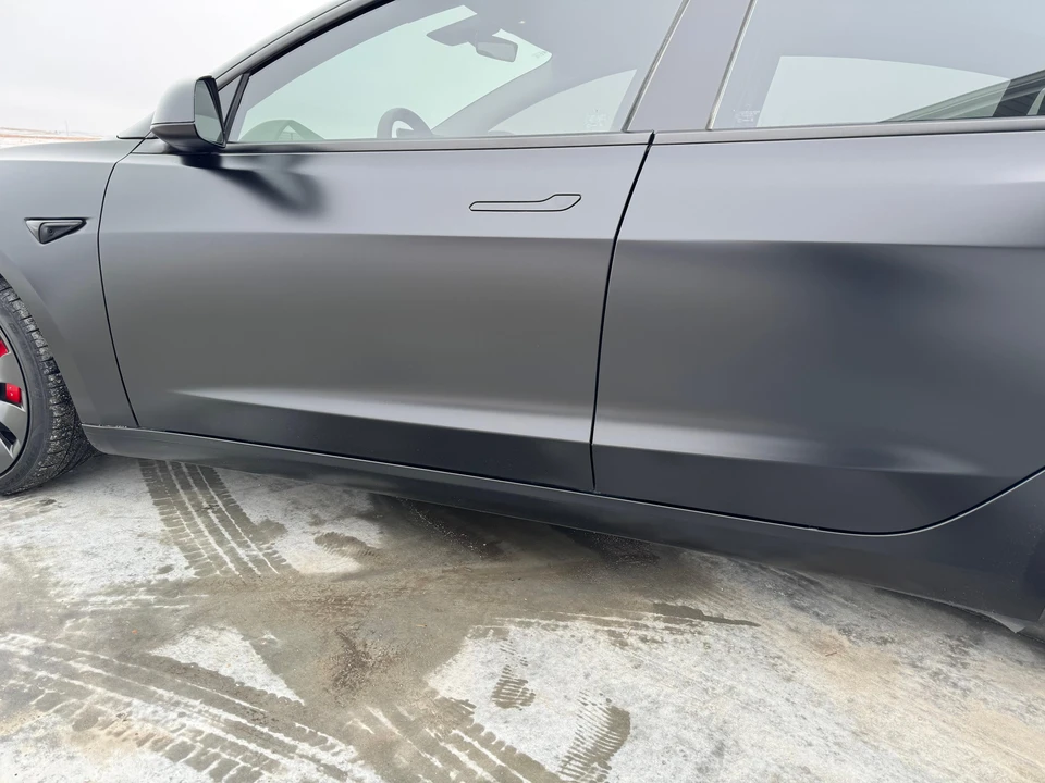 2023 Tesla Model 3 Performance - Image 24 of 31