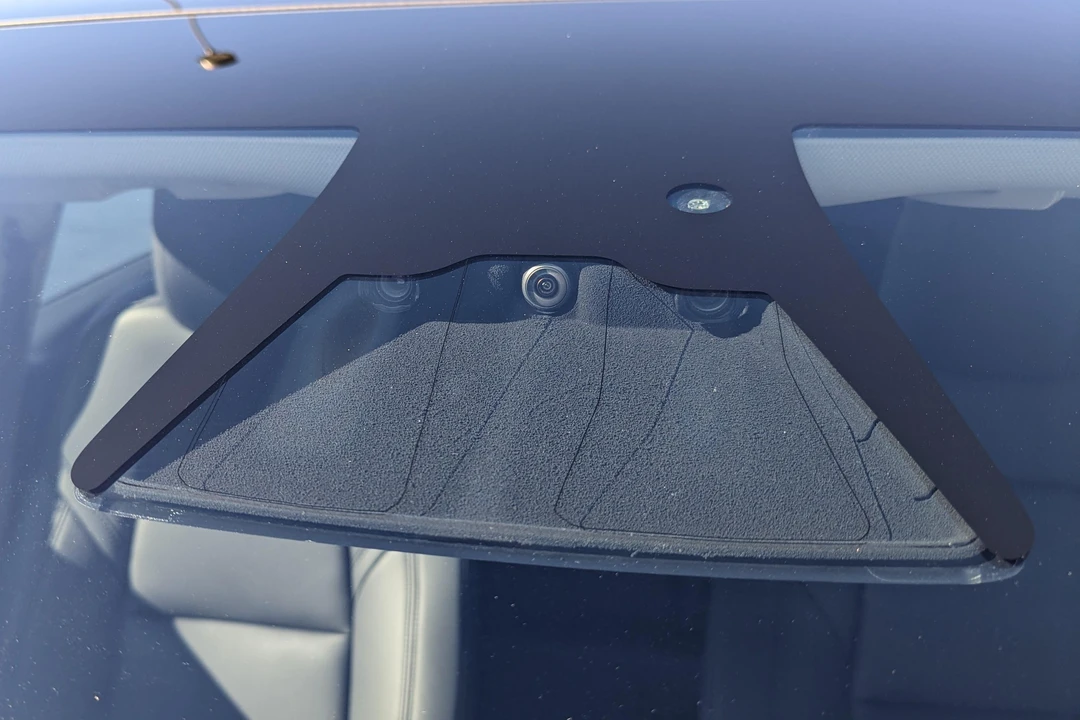 2023 Tesla Model 3 Performance - Image 24 of 31