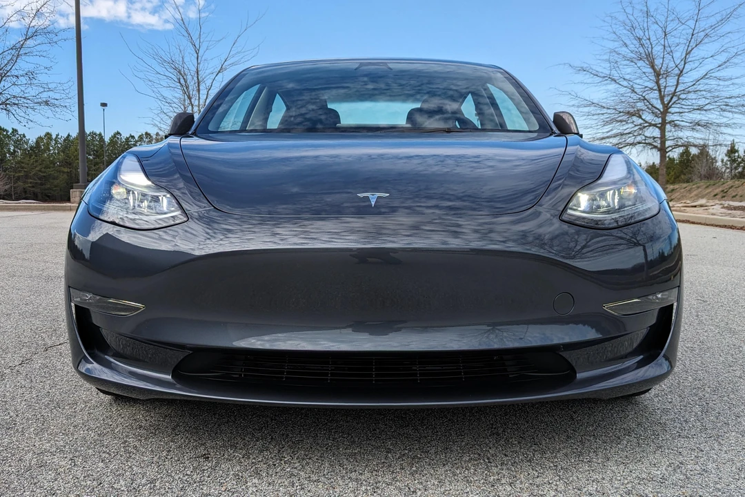 2023 Tesla Model 3 Performance - Image 7 of 31