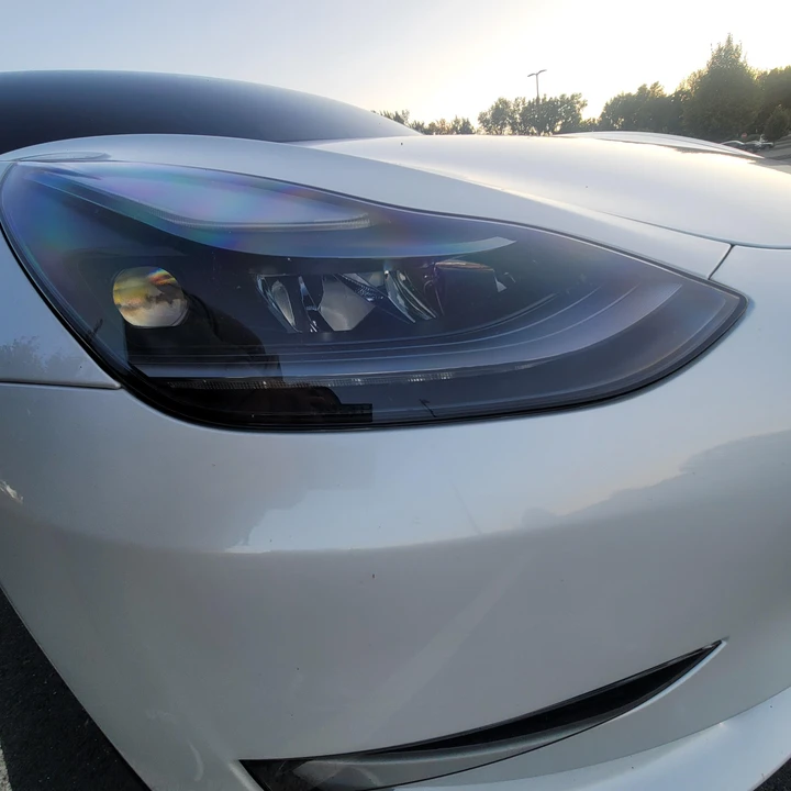 2023 Tesla Model 3 Performance - Image 12 of 31