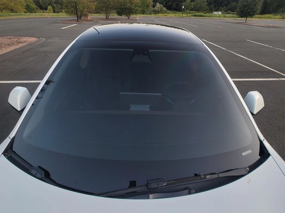 2023 Tesla Model 3 Performance - Image 14 of 31